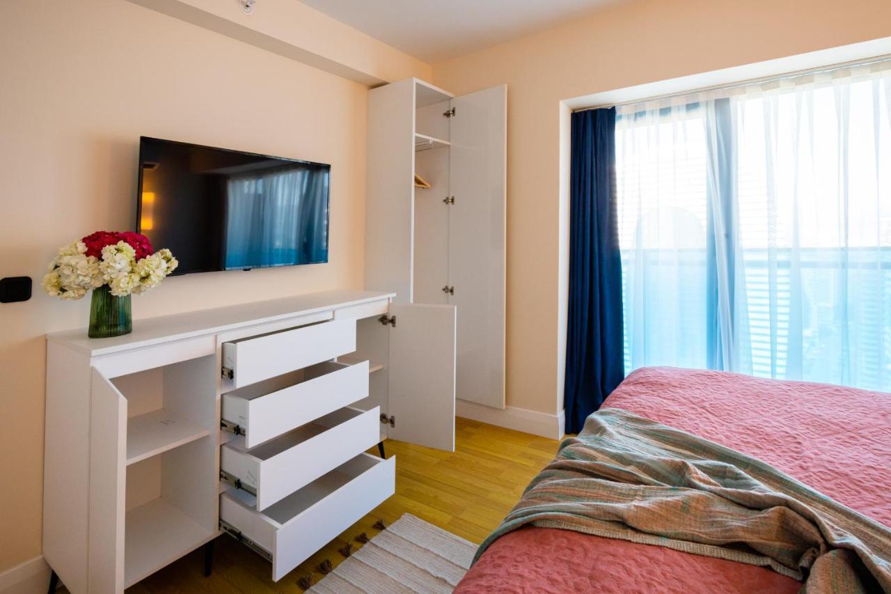 G-Point City Beach Batumi Esterno foto